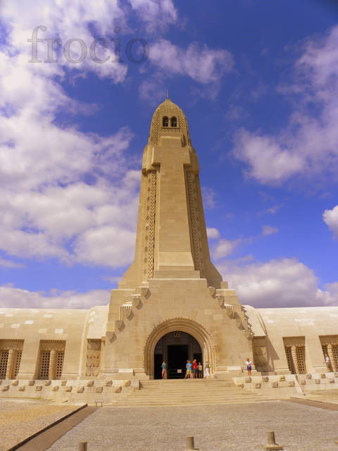 Ossuarium Douaumont. - frocio