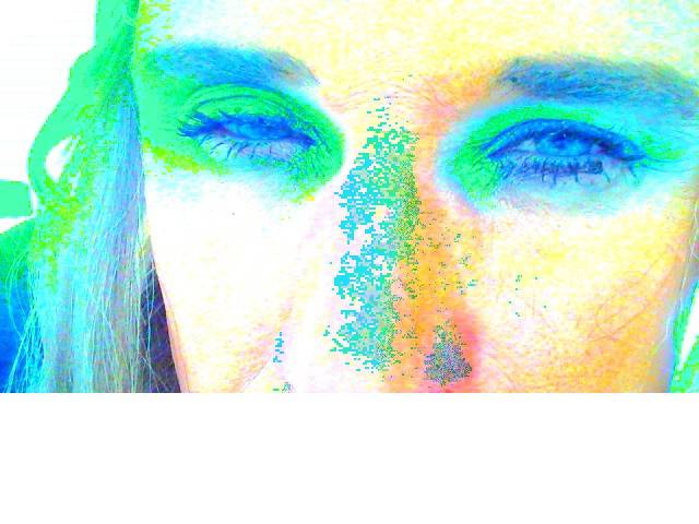 drug eyes - nicole__TRANS