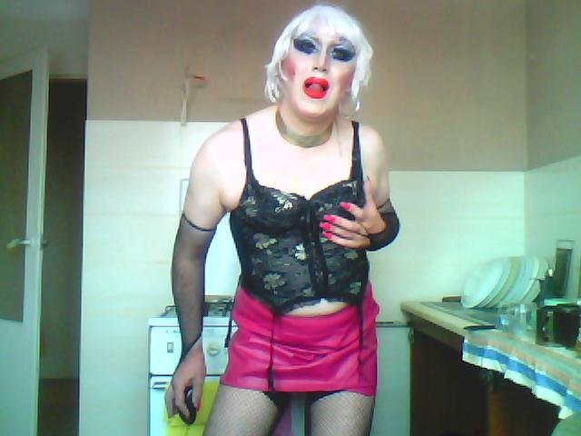 Trans.szminka🧡CIPĄ🧡uwielbiam spermę w ustach i foto💋 - szmineczkatrans