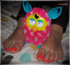 Furby & Feet #02