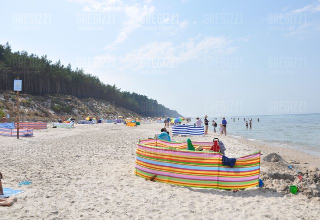 Dębki i naga plaża ... my już wracaliśmy z opalanka - gregi221