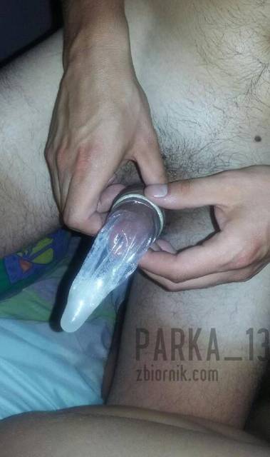 kolega chyba napalony i zadowolony ;) - parka_13