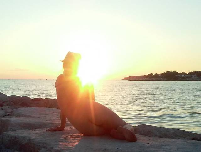 Valalta o zachodzie, czas do Anacondy - Marole