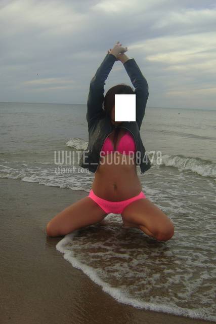 DSC08076.JPG - White_Sugar8478