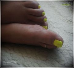 Neon Yellow #01
