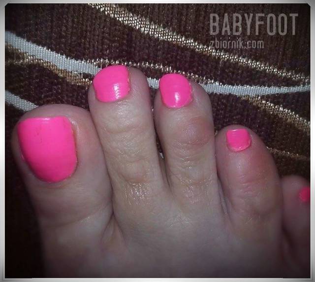 Pink Nails - Babyfoot