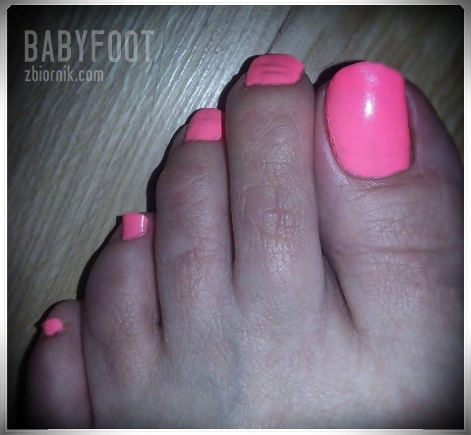 Pink Nails - Babyfoot