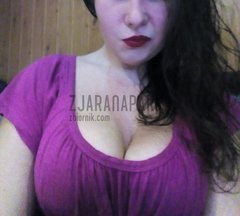 Przygotowania suczki na wieczór z Panem