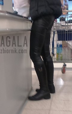 DSC_3674L.jpg