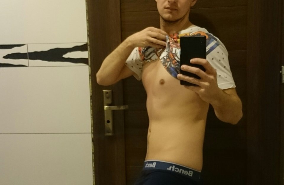 _20151221_201615.JPG - Naughtyboyck