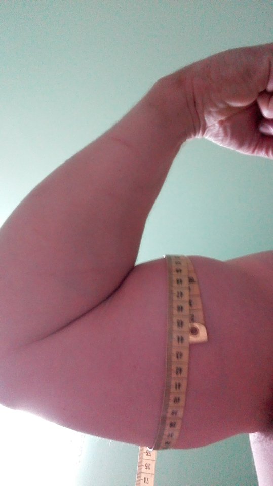 mój bicek - grzes112233