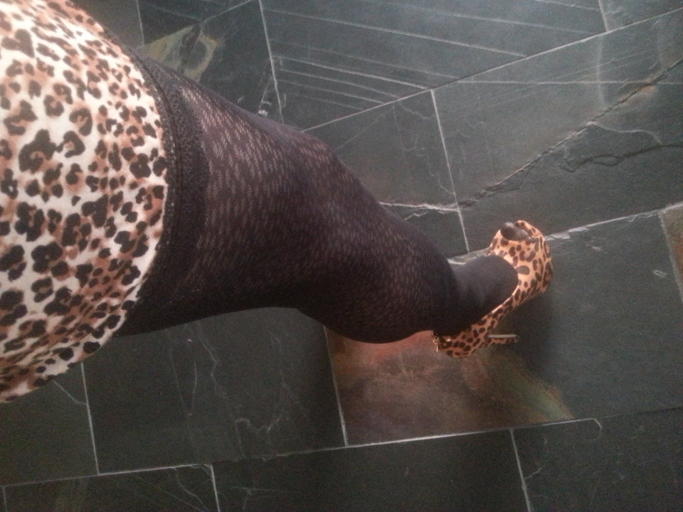 Ups, i borrowed my GF's new shoes :-) - MartinkaCross