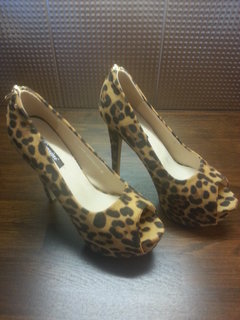 My GF's new shoes :-)