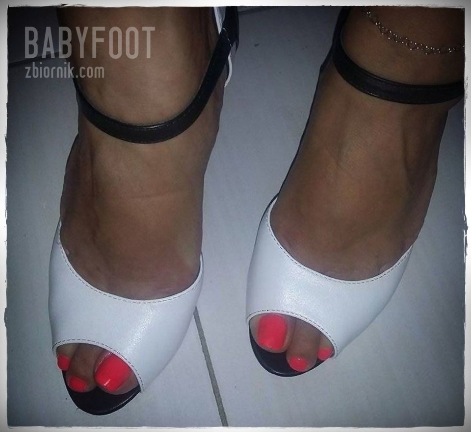 Biało-Czarne Szpilki - Babyfoot