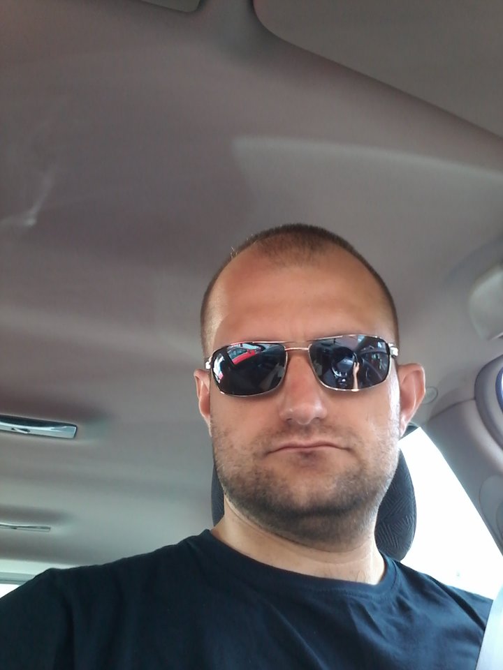 20150709_095458.jpg - Goldeneyes