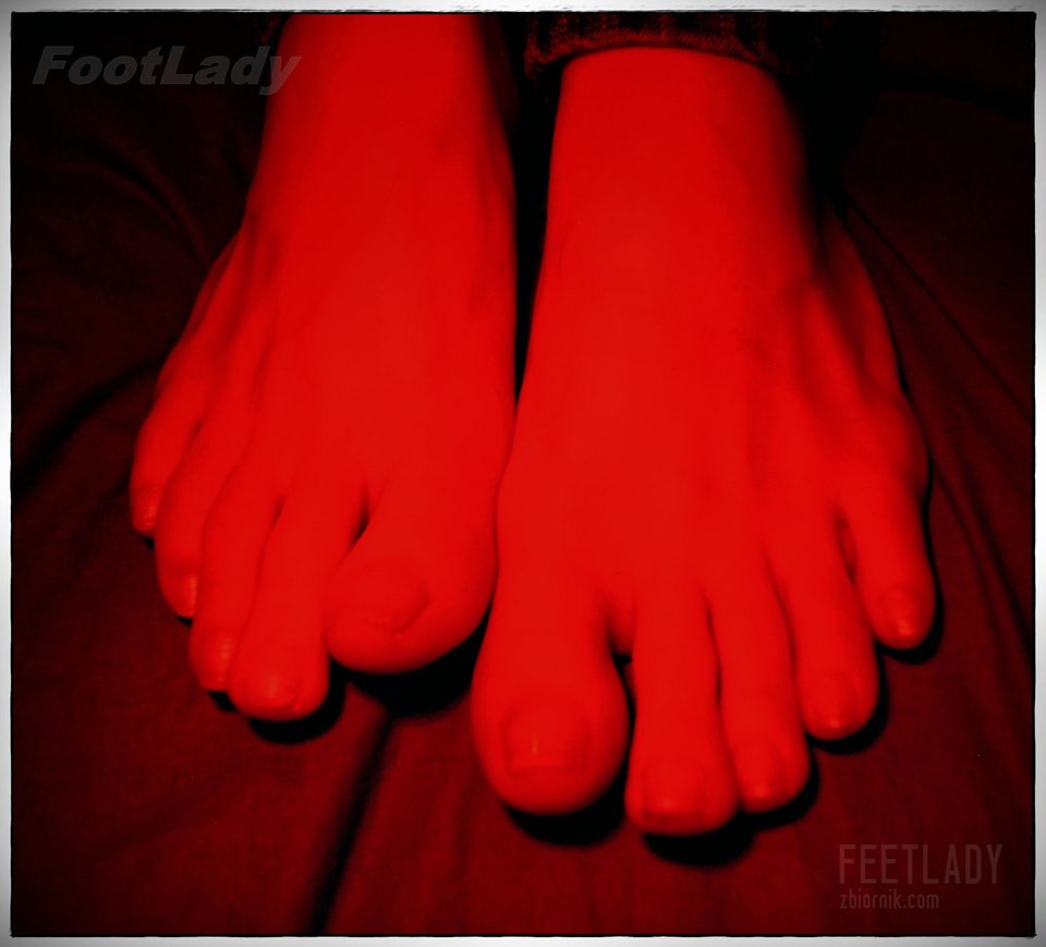 Red Light - FeetLady