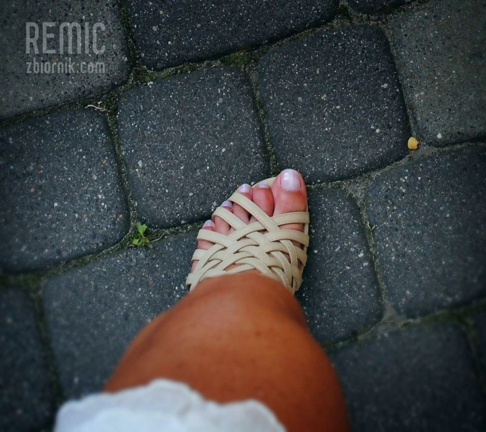 Stópcia Moniki - Remic