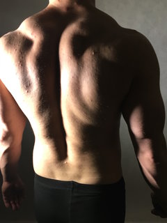 Zabawa światłem - plecy 1