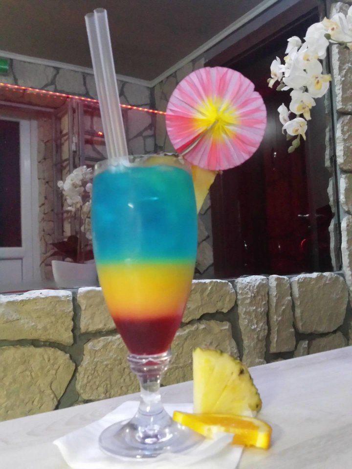 wakacyjne drinki w Clubie LaVa !  - LavaClub