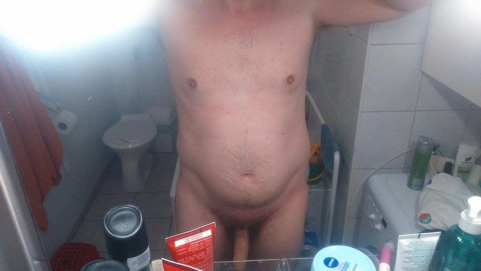 13077228_586616971516370_1475546482_n.jpg - Martin322