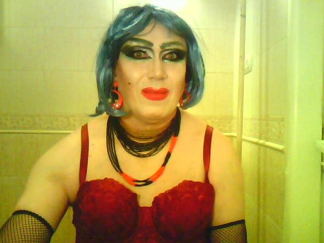 IMG000237.jpg Suka-łańcuchowa dla Pana - szmineczkatrans