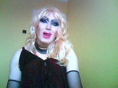 Jestem męską suką dla dominującego Pana💋