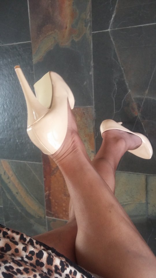 Another Lazy Sunday ❤. Which shoes is your fav ? - MartinkaCross