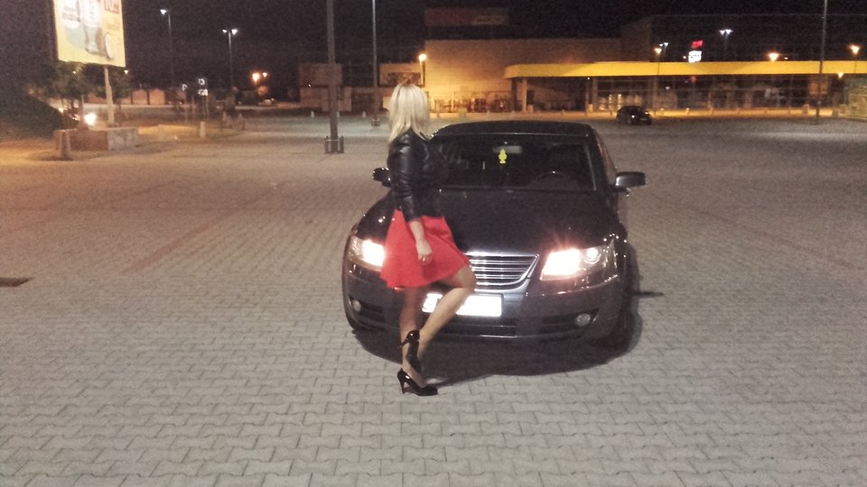 20160819_212859.jpg - PARA19831