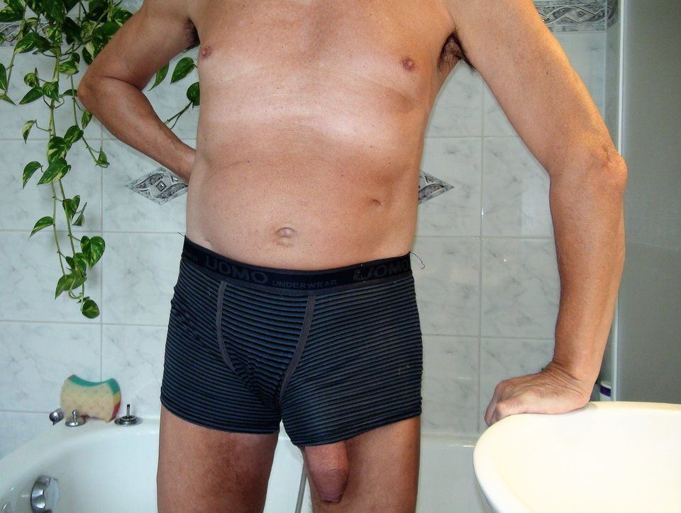 Takie fabryki macie - facetbrunetki