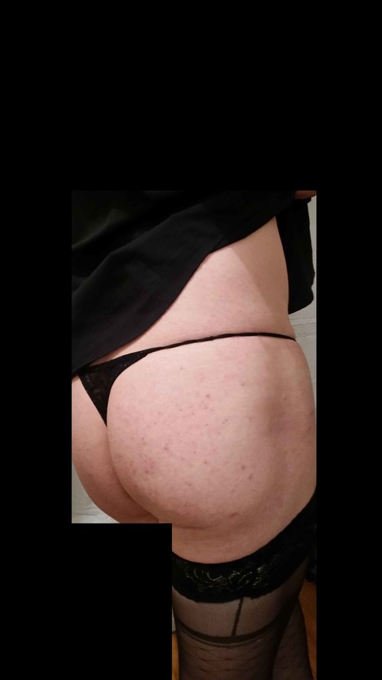 Tyłeczkek - Stringi_On