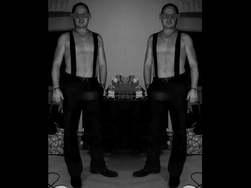 two2a.jpg - Lubomir2000