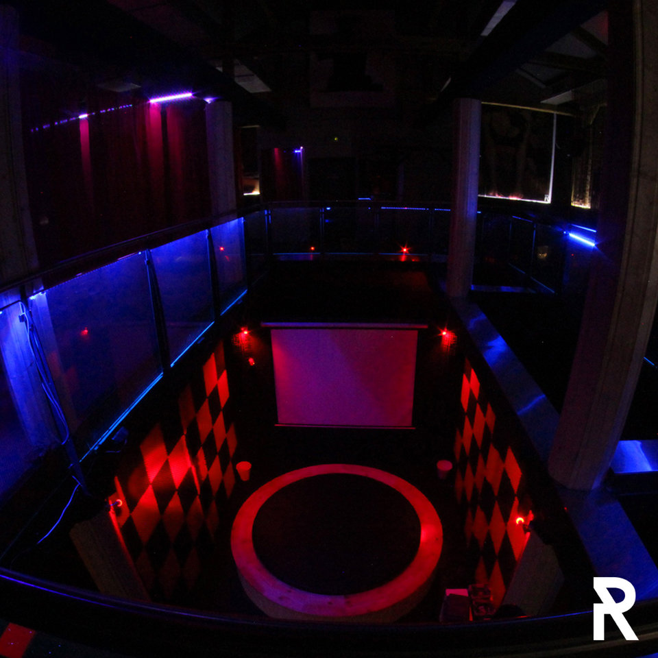 Poziom 1/2 - Prive Club - PriveClub