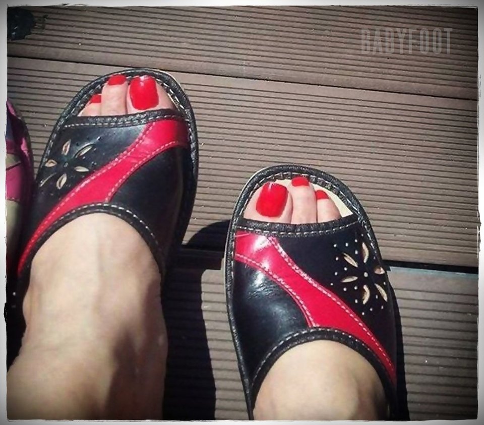 Czarno Czerwone - Babyfoot