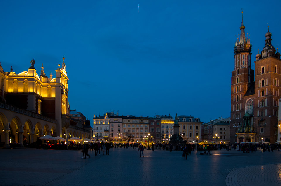 Zbliża się zmrok... - mystic