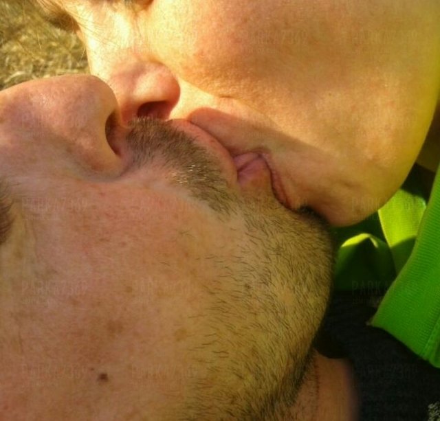 2012-03-24 15.38.53_2.jpg - parka7369