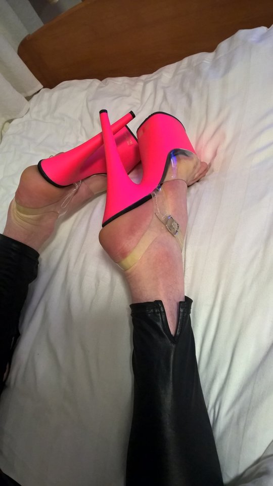 WP_20170314_20_31_42_Pro__highres.jpg - piczkaHighHeel