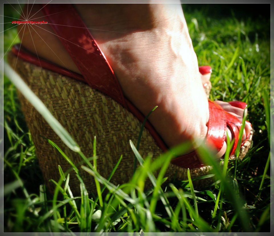 Czerwone Koturny  80 - 100pa100peczka