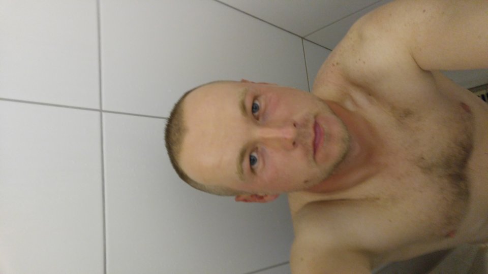 20170426_231412.jpg - blue777