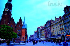 Wrocław - miasto ściemniaczy i bajkopisarzy.