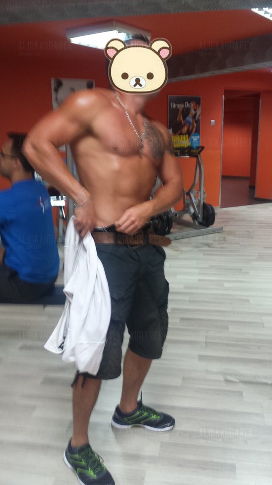 PicsArt_05-29-10.07.46.jpg - AlinkaiMarek