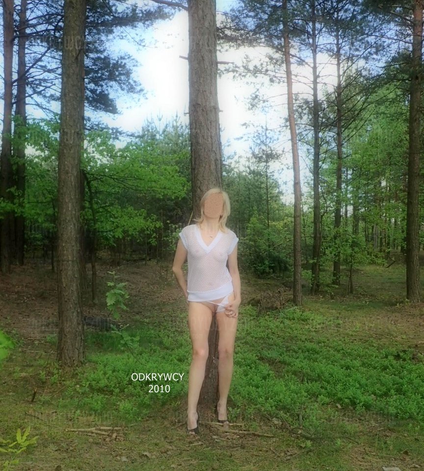 Sama w lesie ... - Odkrywcy2010