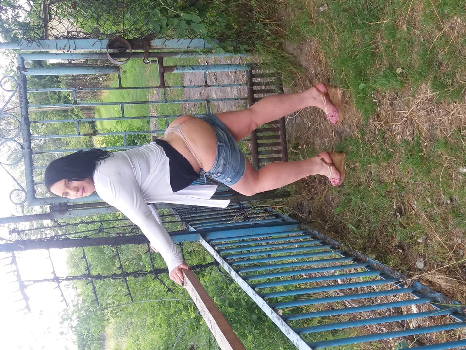 20170626_154455.jpg - ShemaleKittyCat