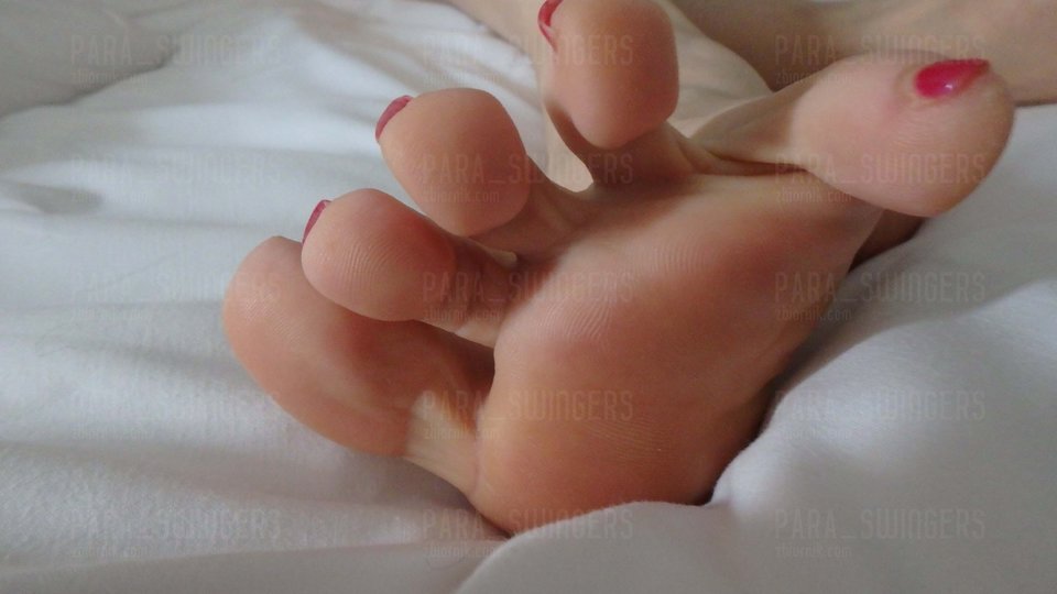 ...uwielbiam ssanie paluszków... - para_swingers
