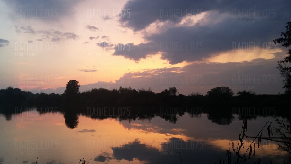 21125363_1600438443362133_4201323660335337897_o.jpg - daniello75