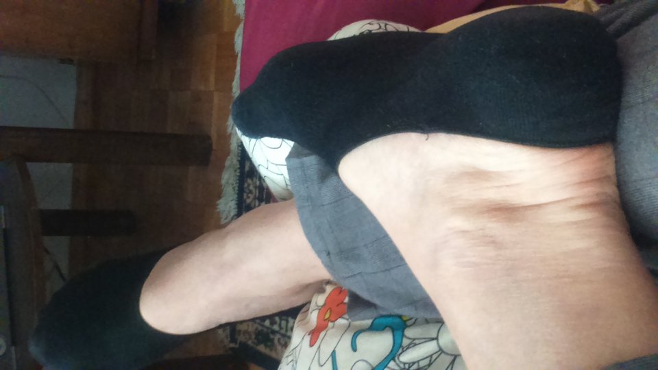 czarna stópka - Tomtomek1960