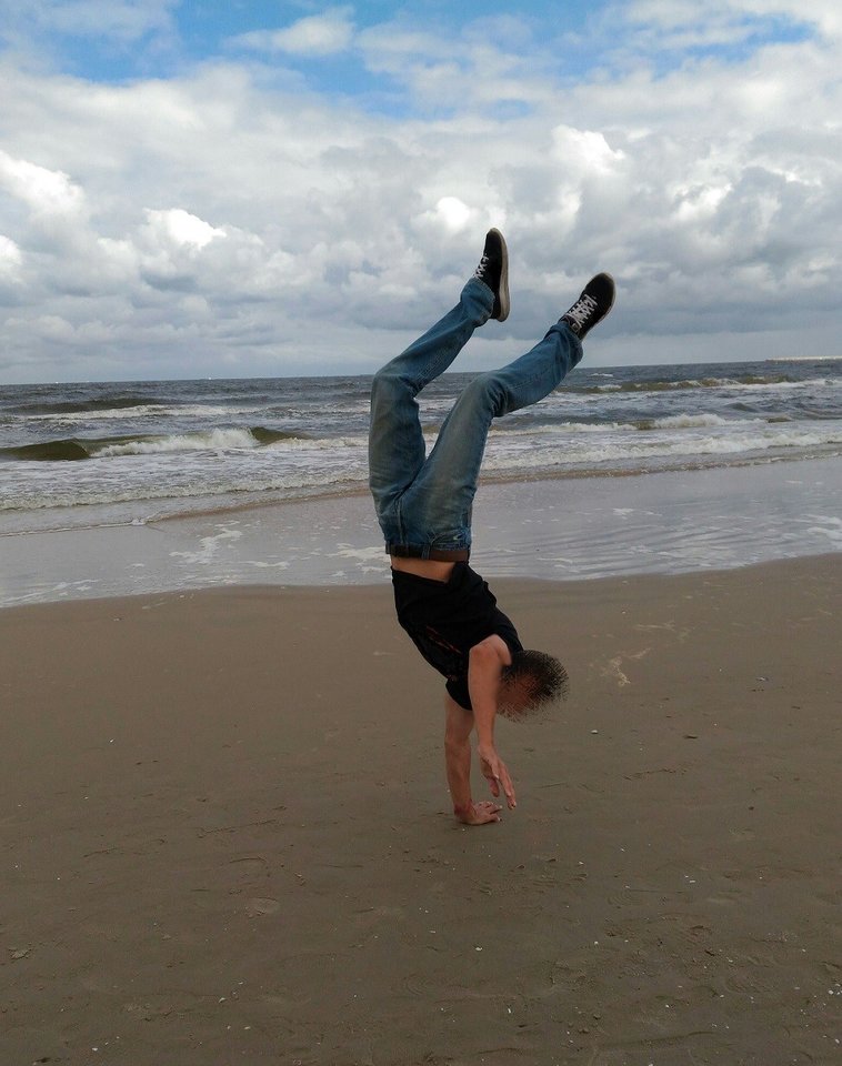 Uwielbiam morze chociaż w tym roku trochę zawiało ;) - DyskretnyPawel84