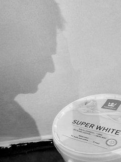 white jest super? czyli (mało)ekscytujący pomysł na deszczowy