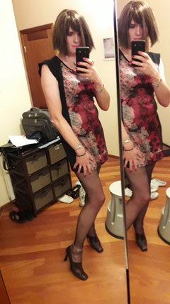 Którą z nas wolisz?