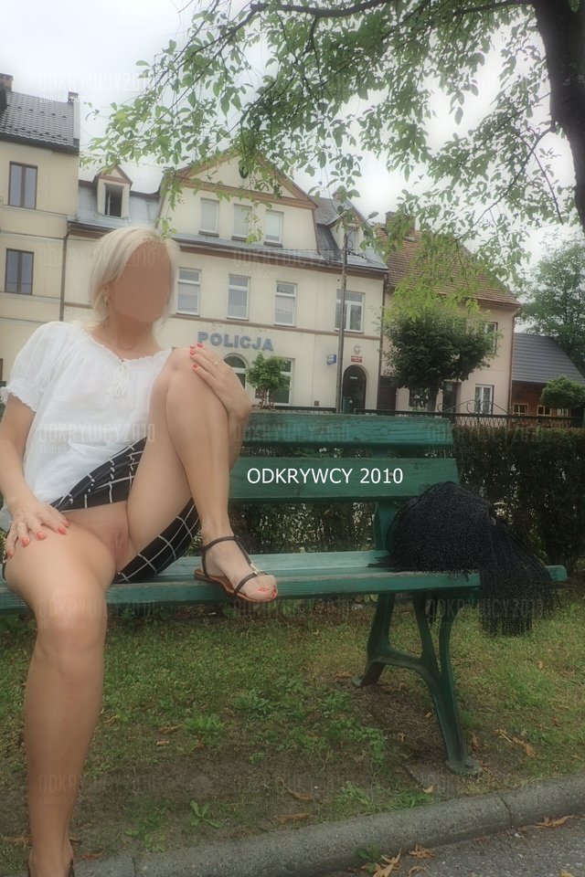 A jak mnie przykują kajdankami do tej ławeczki  ? - Odkrywcy2010