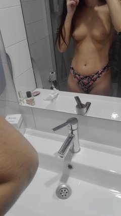 Sama w domu ktoś chętny ?